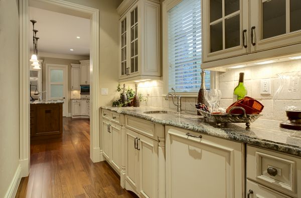 Butlers Pantry Installation in Keller