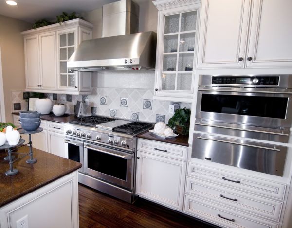 Custom Cabinet Building in Keller